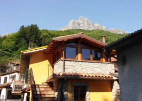  Home in Garfagnana  Вальи Сотто